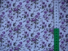 Tkanina bawełniana - fioletowe różyczki z gałązkami - 1022